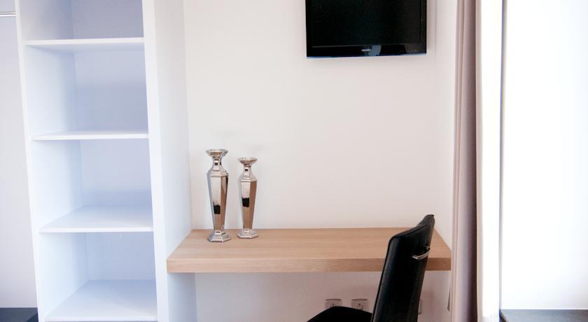 Apartment De Maasnacht Maaseik Esterno foto